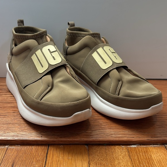 UGG Neutra sneakers in antilope / khaki green - Picture 2 of 15